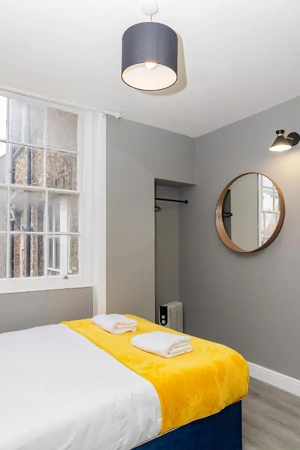 アパート Modern Studio Next To Brighton Beach I Smart Tv I King Size Bedアパートメント