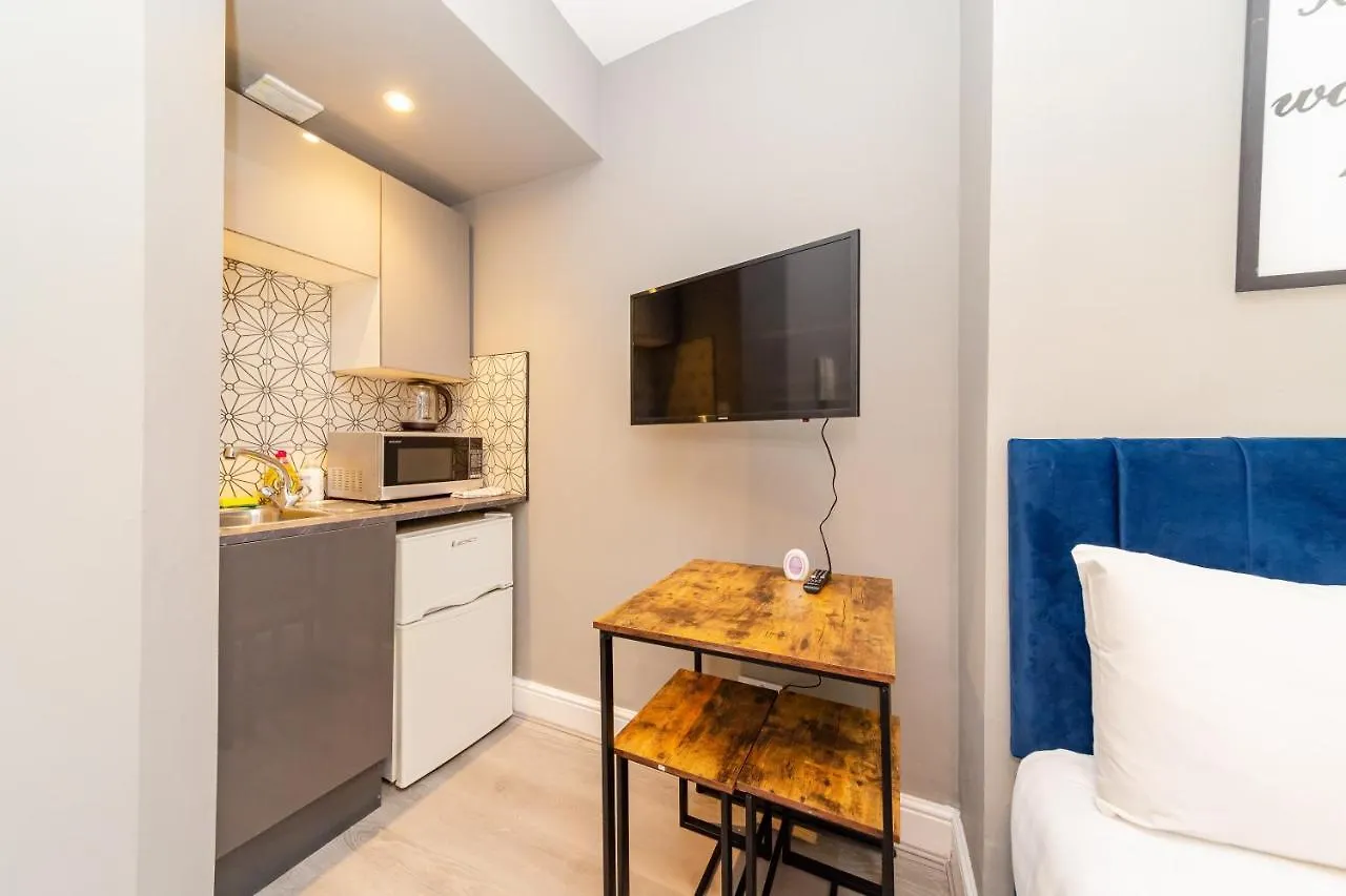 Modern Studio Next To Brighton Beach I Smart Tv I King Size Bedアパートメント 0*,
