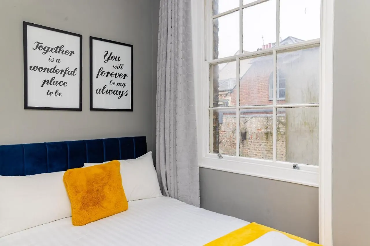 Modern Studio Next To Brighton Beach I Smart Tv I King Size Bedアパートメント