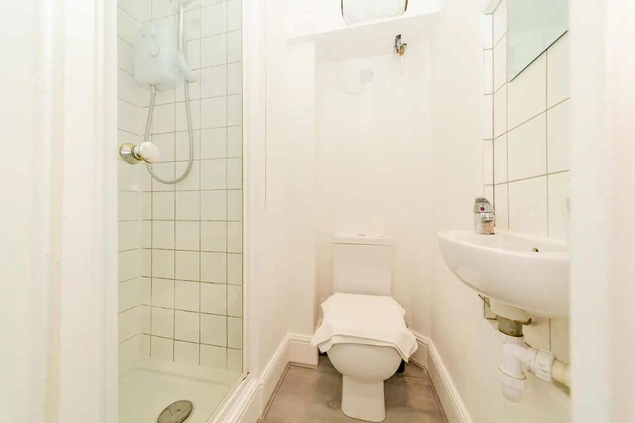 Modern Studio Next To Brighton Beach I Smart Tv I King Size Bedアパートメント